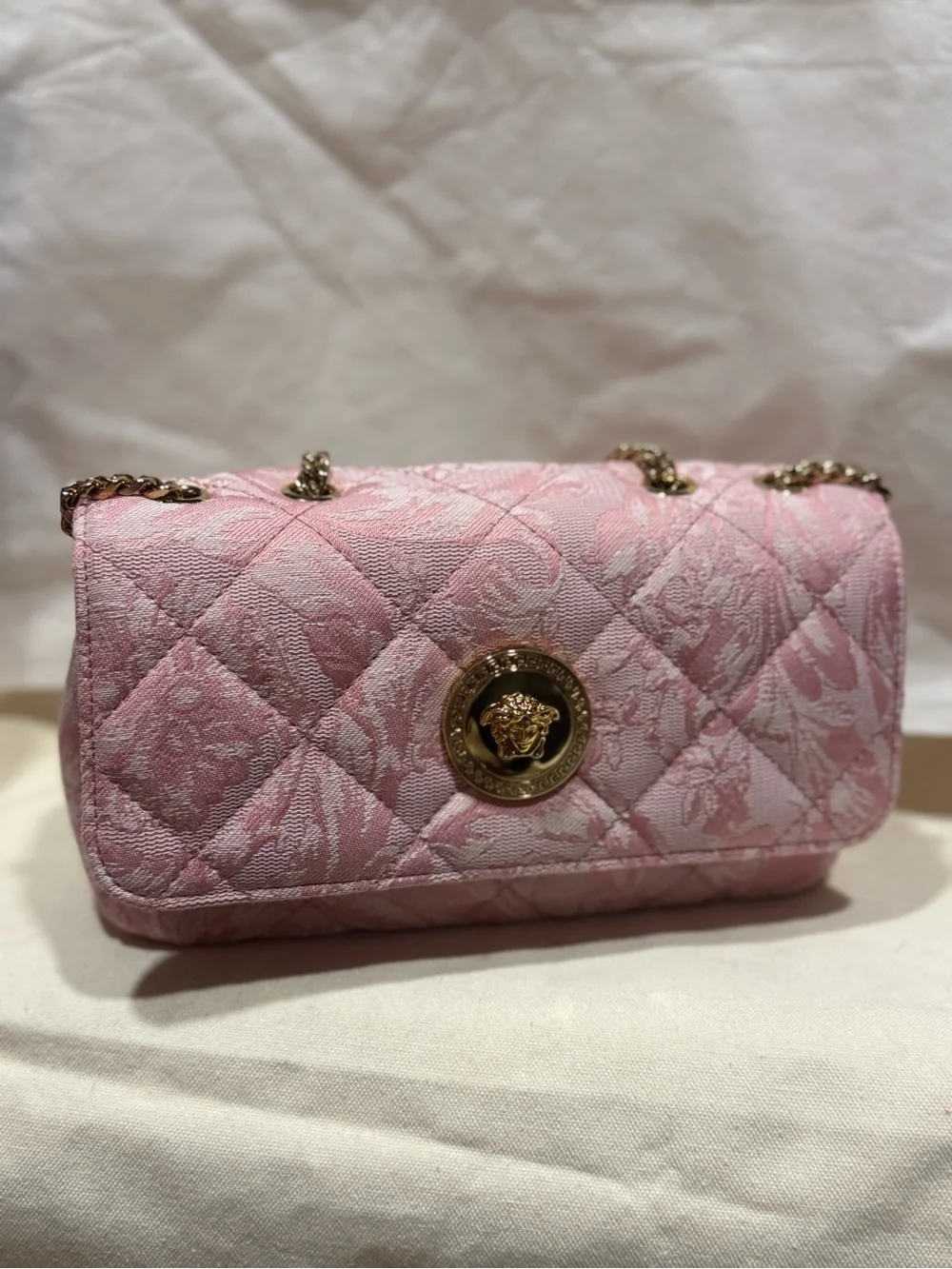 Versace Quilted Blush Pink Shoulder Bag with Gold Medusa Coin - Picture 3 of 11